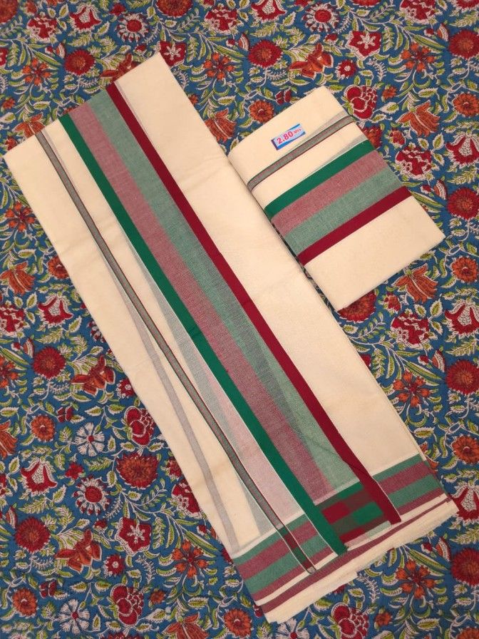 Meroon & Dark Green - Manthikkara