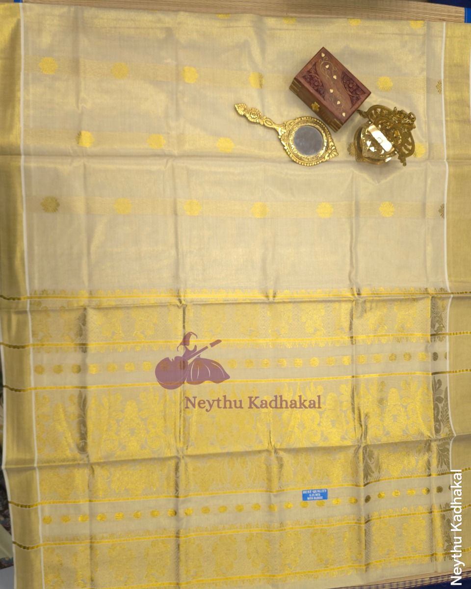 Tissue Kasav With Flower Worked - Kasav