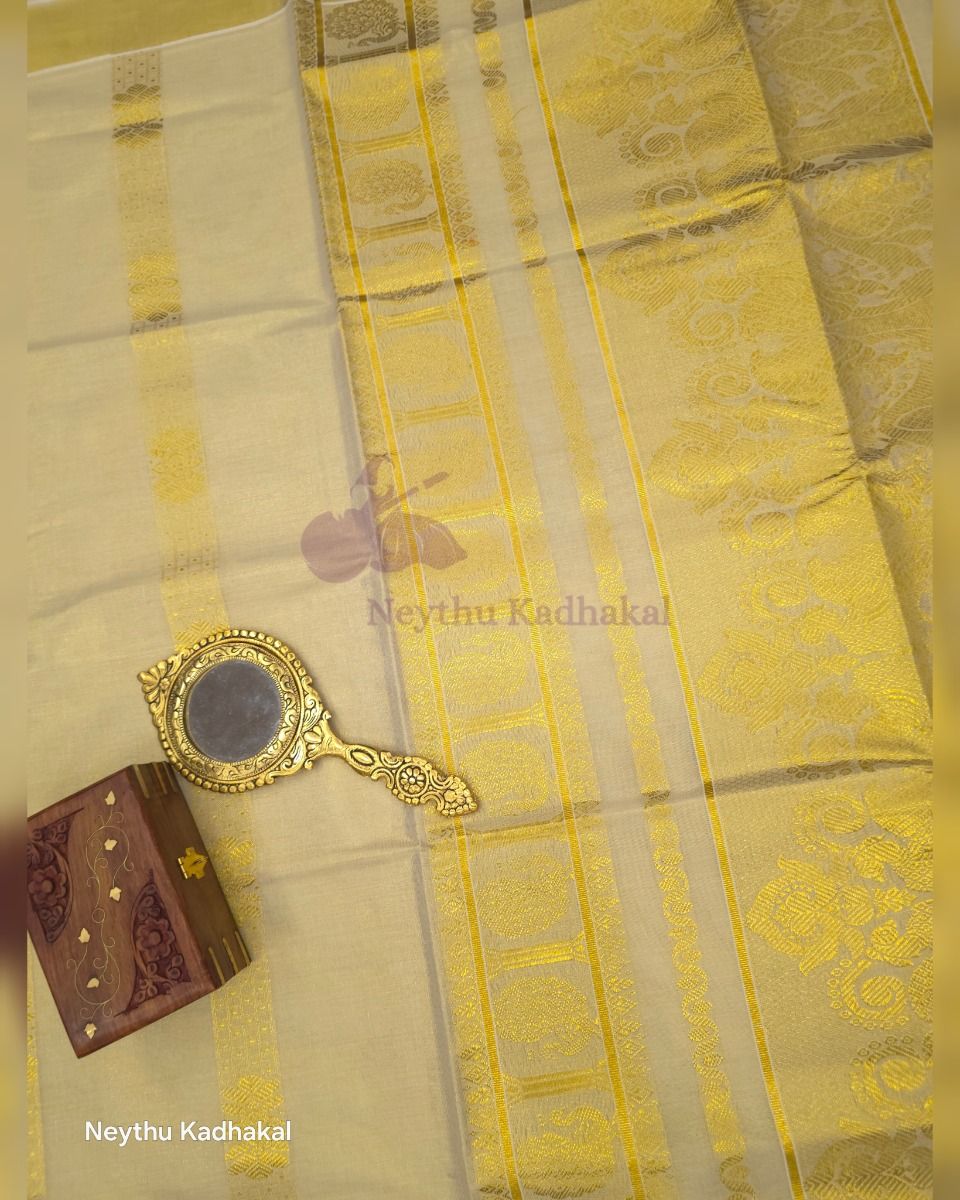 Tissue Kasav With Small Peacock Worked - Kasav thumbnail 3