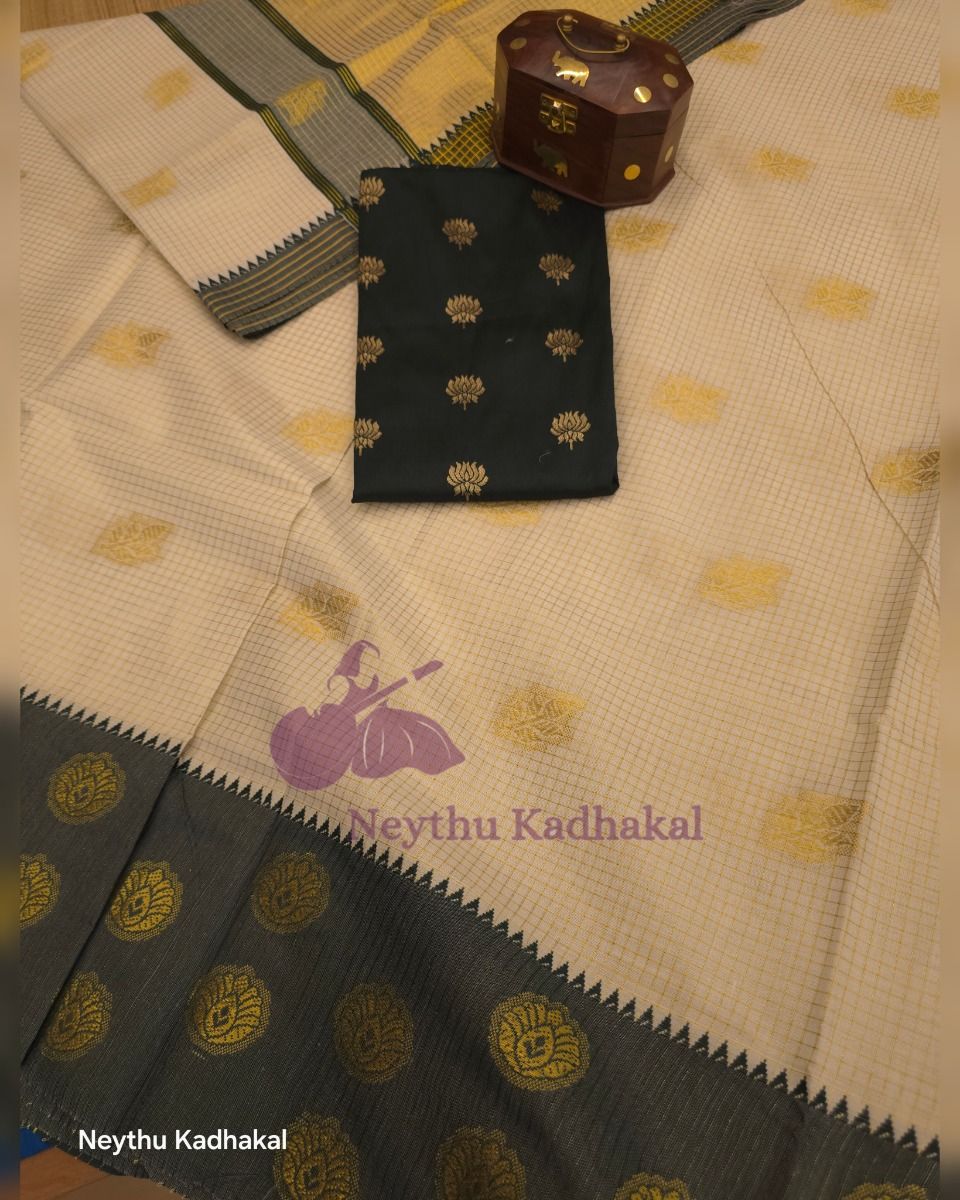 Checked DarkGreen Kasav SetSaree - Kara With Kasav thumbnail 3